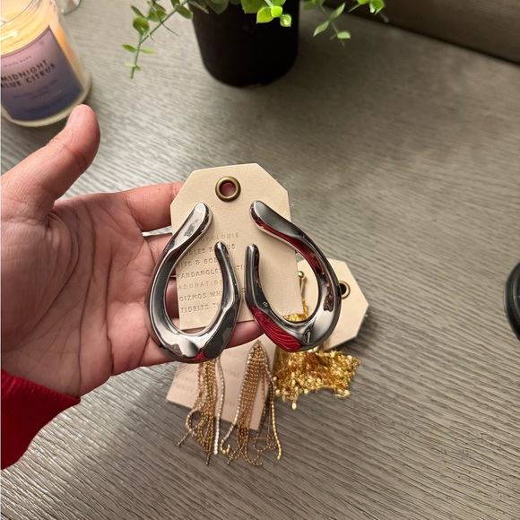 Anthropologie earrings bundle - Picture 5 of 6